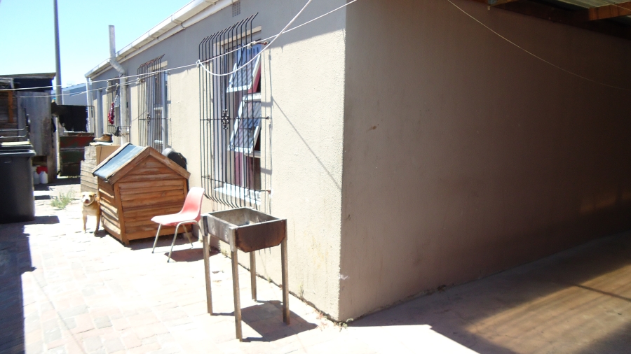3 Bedroom Property for Sale in Portlands Western Cape